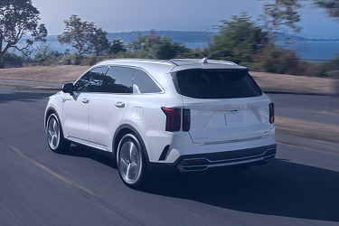 2023 Kia Sorento Plug-in Hybrid | Mid-Size SUV - Pricing & Features | Kia